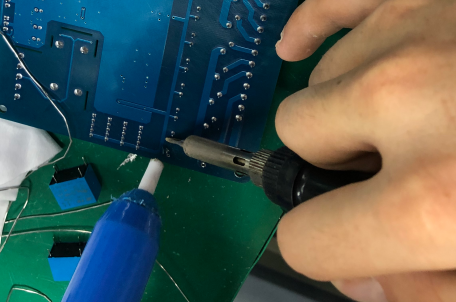 貼片加工的元器件如何手工焊接 貼片加工的元器件如何手工焊接